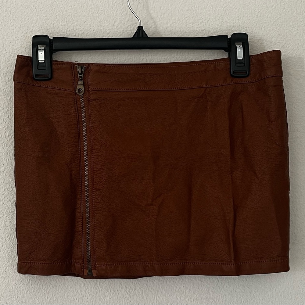 Rue 21 pleather brown mini skirt with front zipper
